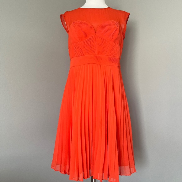 Karen Millen Orange Chiffon Cocktail Pleated Sleeveless Elegant Dress 10 Large - Picture 2 of 15